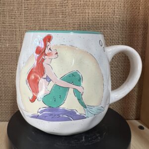 Taza Ariel Disney Ovalada con Textura Original | Taza La Sirenita